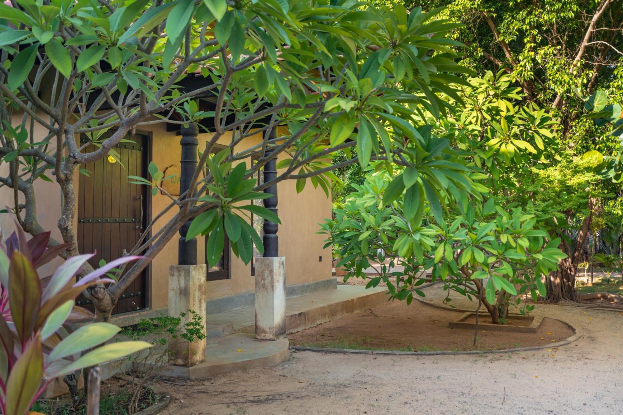 Alai Resort Mullaittivu Экстерьер фото